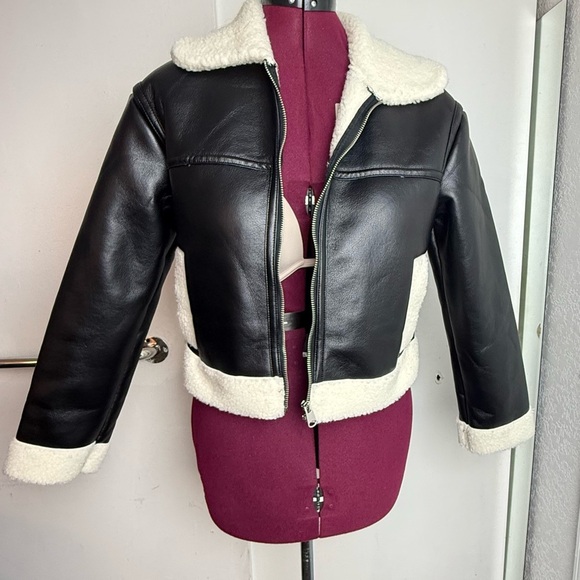 Women's Black and Cream Shearling Jacket - Picture 1 of 5
